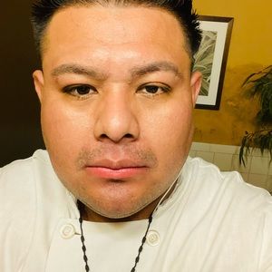 Meet your Posher, José